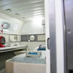 Boat Aloha 보트호텔 산트 아드리아 데 베소스
