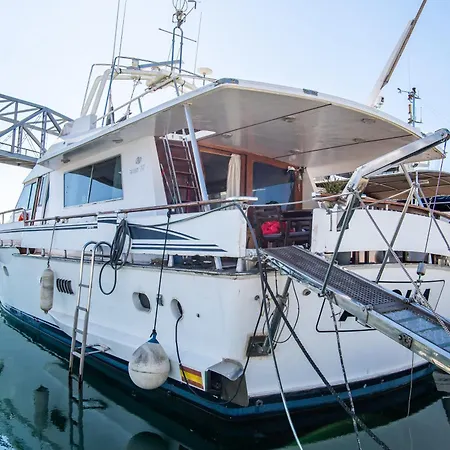 Boat Aloha